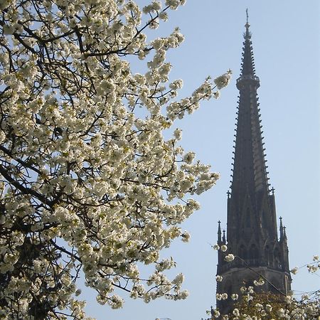 Dom Hotel Linz Exteriör bild
