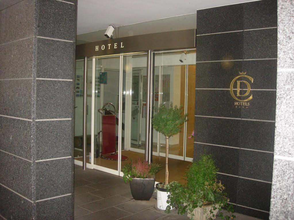 Dom Hotel Linz Exteriör bild